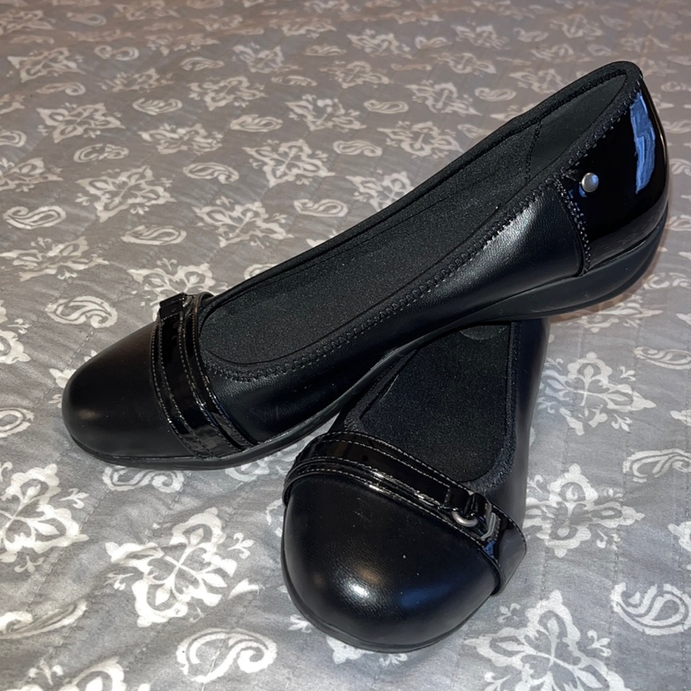 Baretraps Markie Casual Flat